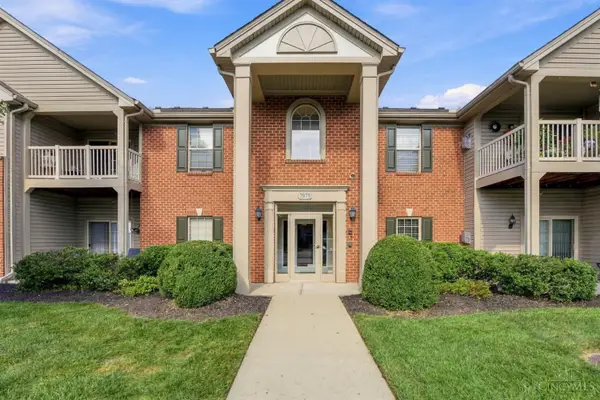 7975 Pinnacle Point Drive #102, West Chester, OH 45069
