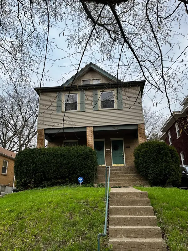 1030 Schiff Avenue, Cincinnati, OH 45205