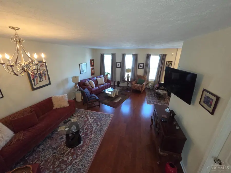 2407 Bluffcrest Lane, Cincinnati, OH 45238 - #3