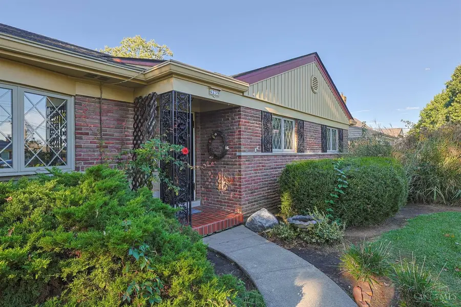 4239 Marcrest Drive, Bridgetown, OH 45211 - #3