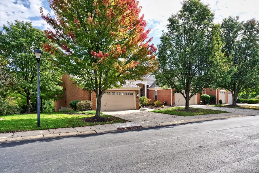3664 Aston Woods Drive, Miami Heights, OH 45002 - #2