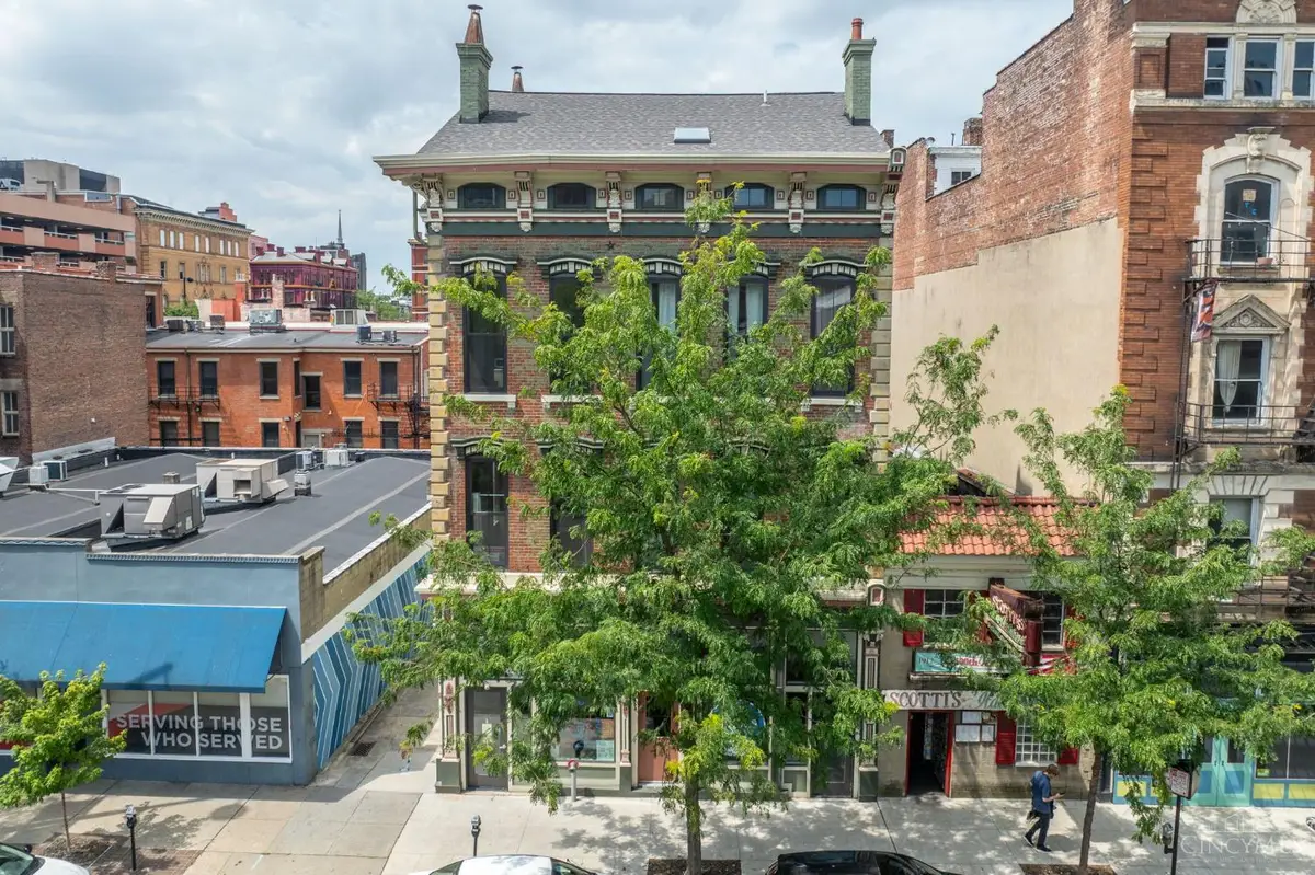 915 Vine Street #203, Cincinnati, OH 45202 - #1