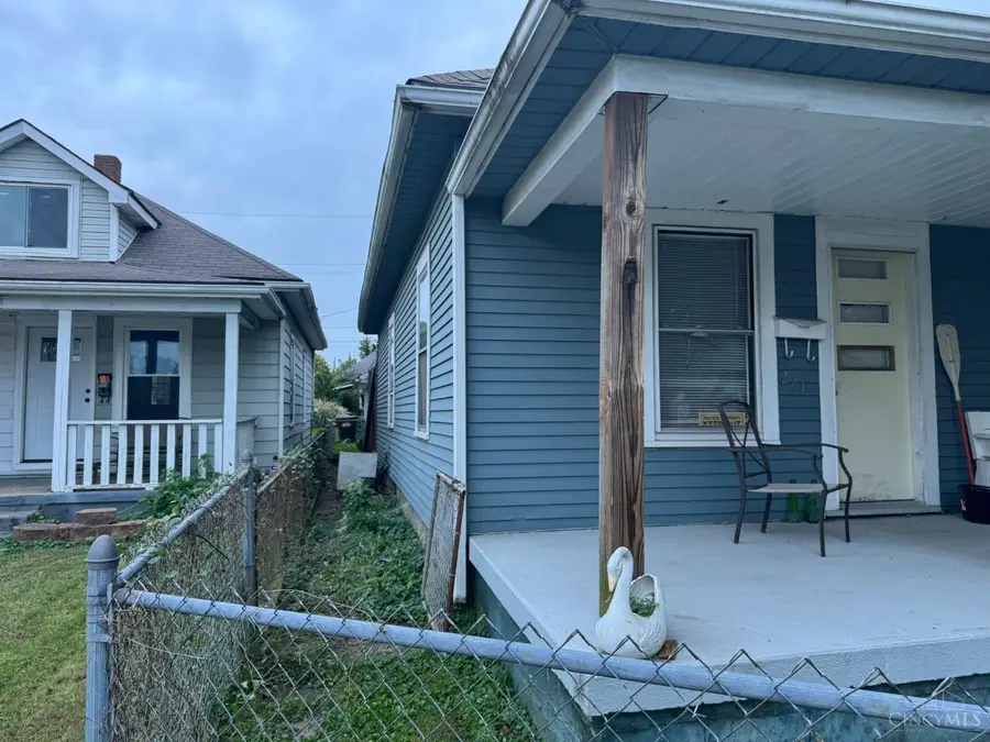 221 N Sutphin Street, Middletown, OH 45042 - #3