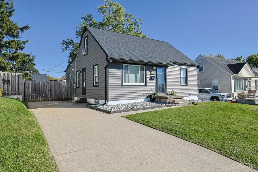 324 Todd Place, Hamilton, OH 45011 - #2