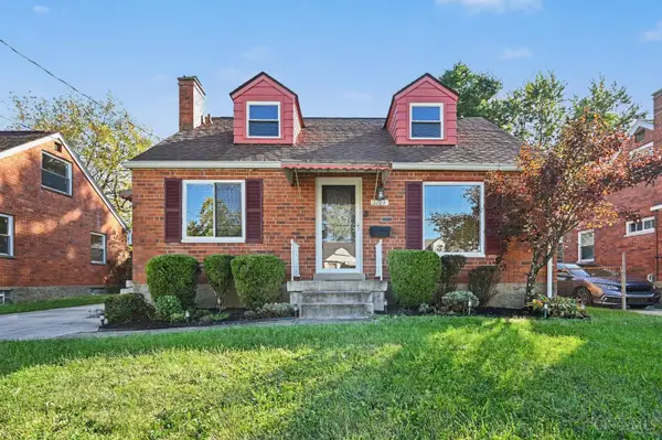 1703 Centerridge Avenue, North College Hill, OH 45231