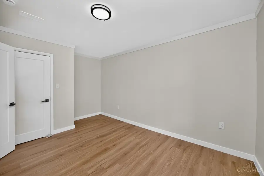5504 Stewart Avenue #3, Cincinnati, OH 45227 - #2