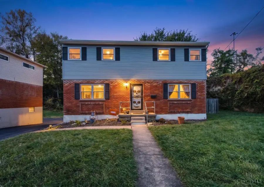 7949 Greenland Place, Cincinnati, OH 45237 - #2