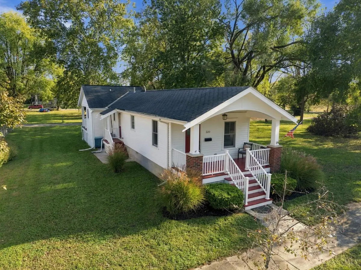 220 Strader Avenue, Cincinnati, OH 45226 - #1
