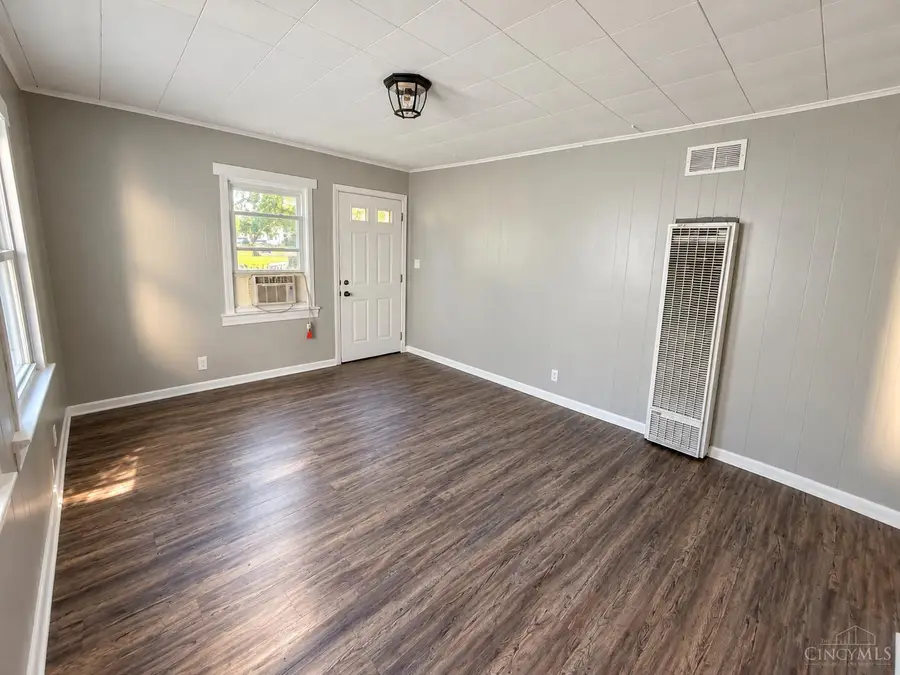 407 Hudson Avenue, Hamilton, OH 45011 - #3