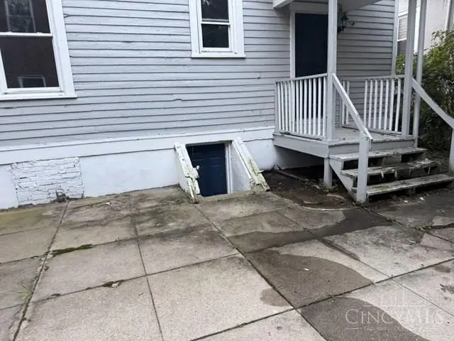 876 Hutchins Avenue, Cincinnati, OH 45229 - #3
