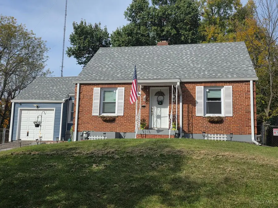 10 Damon Road, Greenhills, OH 45218 - #2