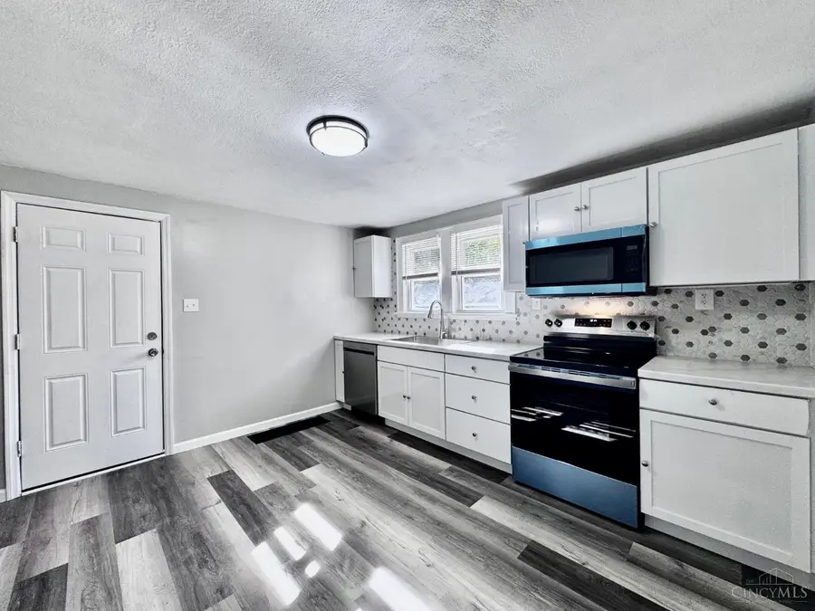 1719 Lamberton Street, Middletown, OH 45044 - #3