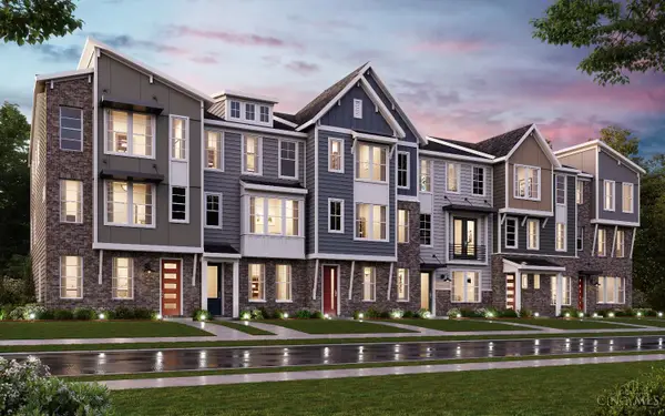 7242 Otley Drive #37701, West Chester, OH 45069