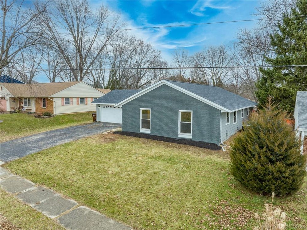 926 Scarff Road, New Carlisle, OH 45344 ERA
