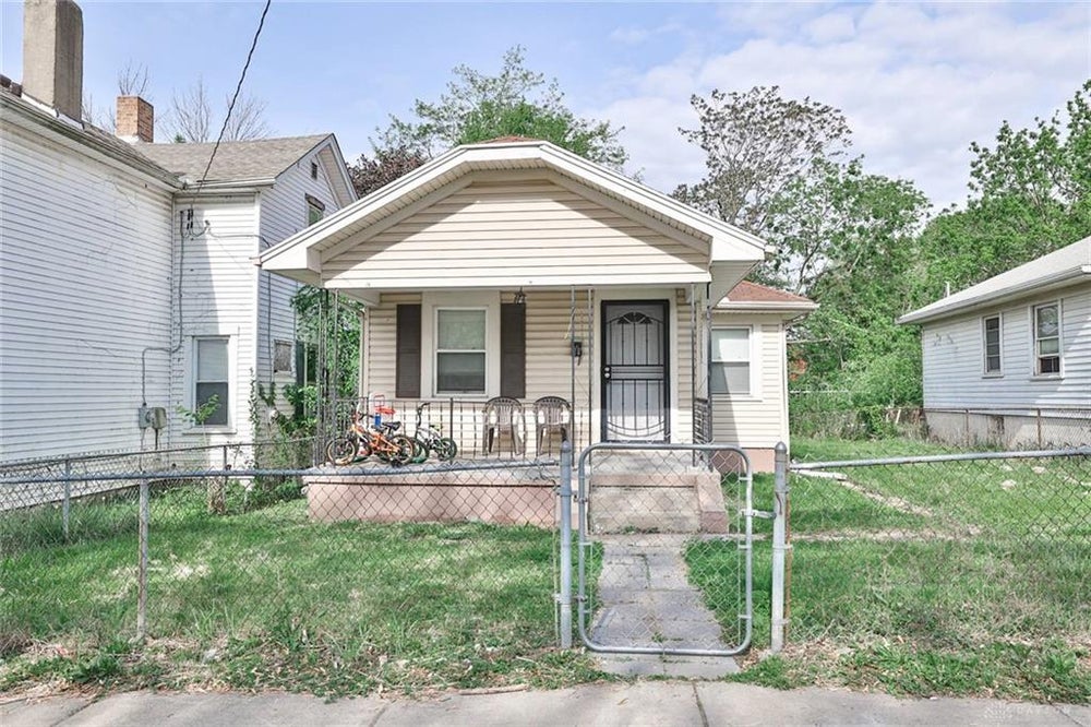 11 Grove Avenue, Dayton, Oh 45404 - Era