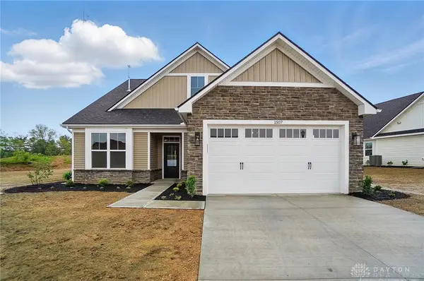 1507 Kingsgate, Springfield, OH 45502