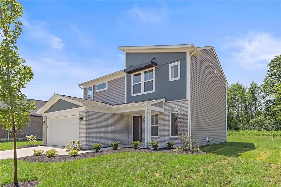 710 Deerhurst Drive, Vandalia, OH 45377 - Image #2