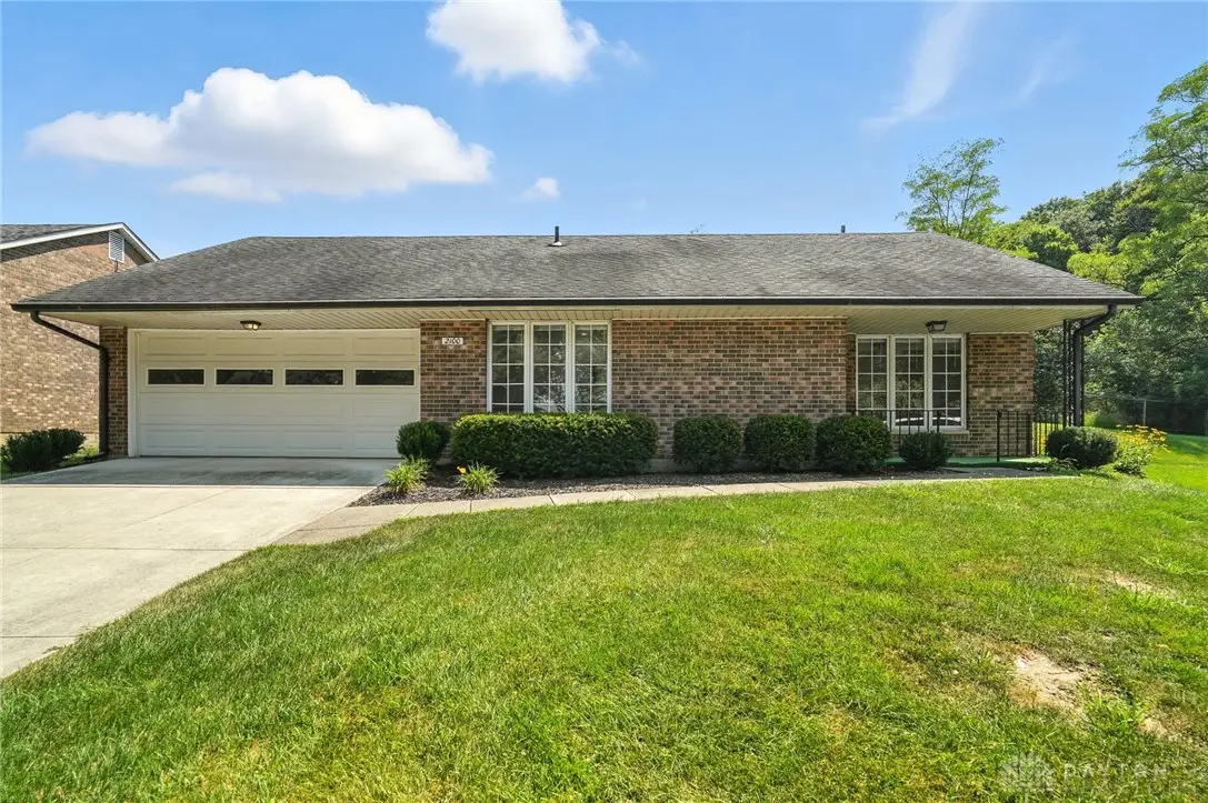 2100 Manhattan Boulevard, Springfield, OH 45504 - Image #1