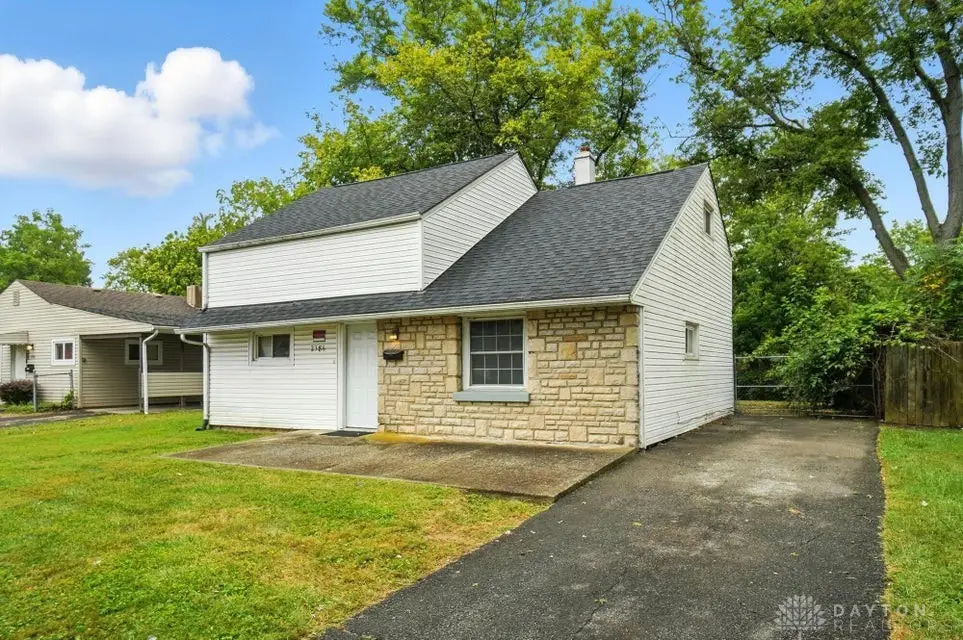 2386 Century Drive, Columbus, OH 43211 - Image #1