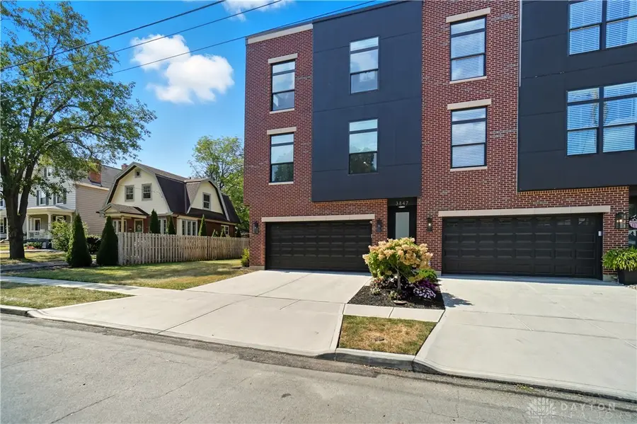 3847 Drake Avenue, Cincinnati, OH 45209 - Image #2