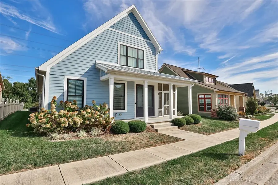 465 Cayman Circle, Tipp City, OH 45371 - #2