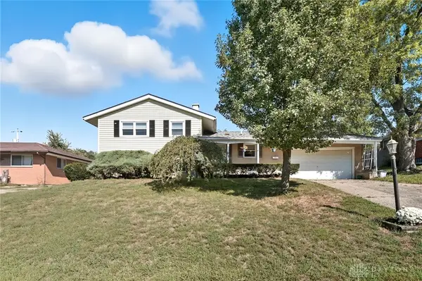 1136 Briarwood Drive, Hamilton, OH 45013