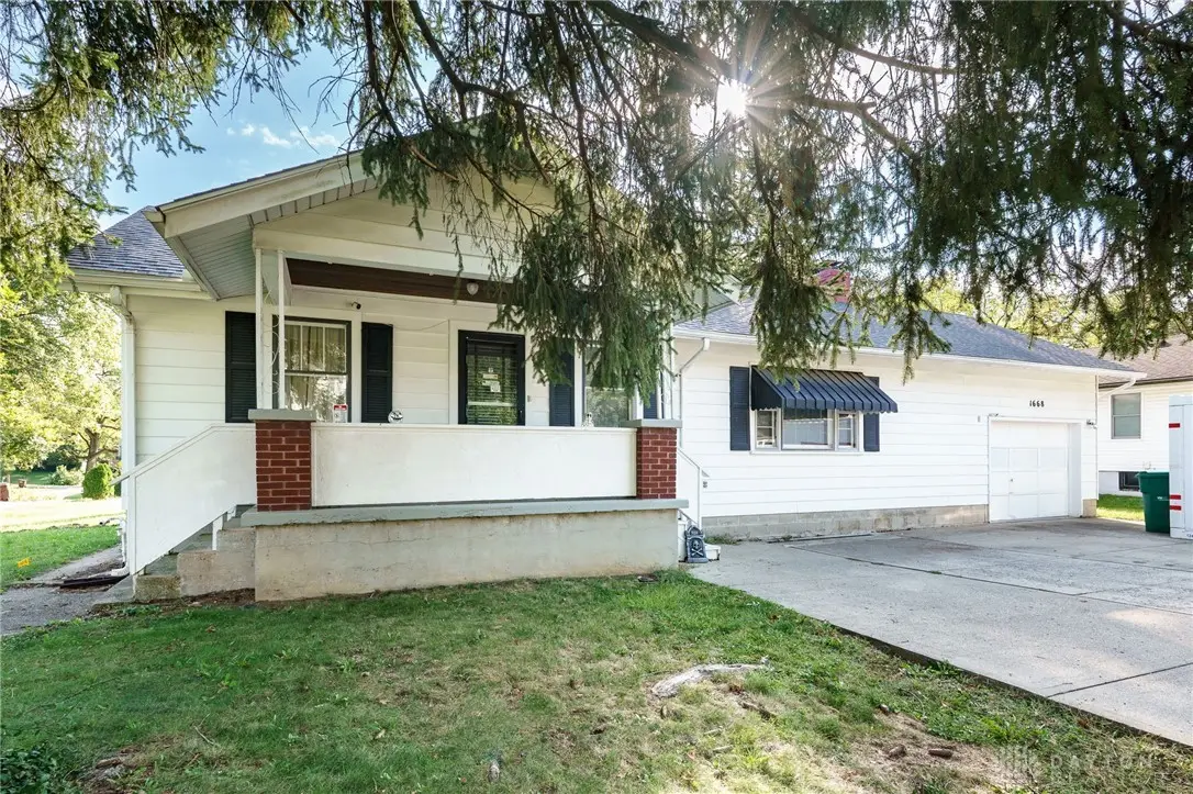 1668 N Central Drive, Beavercreek, OH 45432 - Image #1