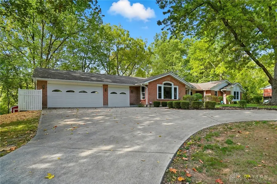 72 N Childrens Home Road, Troy, OH 45373 - Image #2