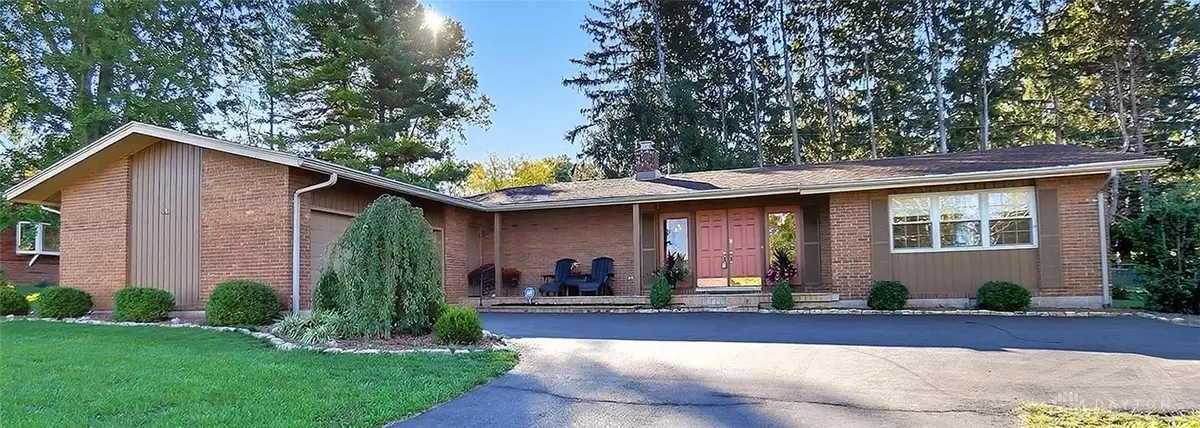 965 Oak Dale Drive, Xenia Township, OH 45385 - Image #1