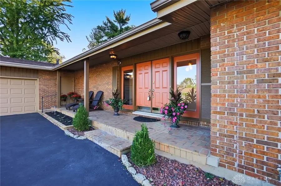 965 Oak Dale Drive, Xenia Township, OH 45385 - Image #2