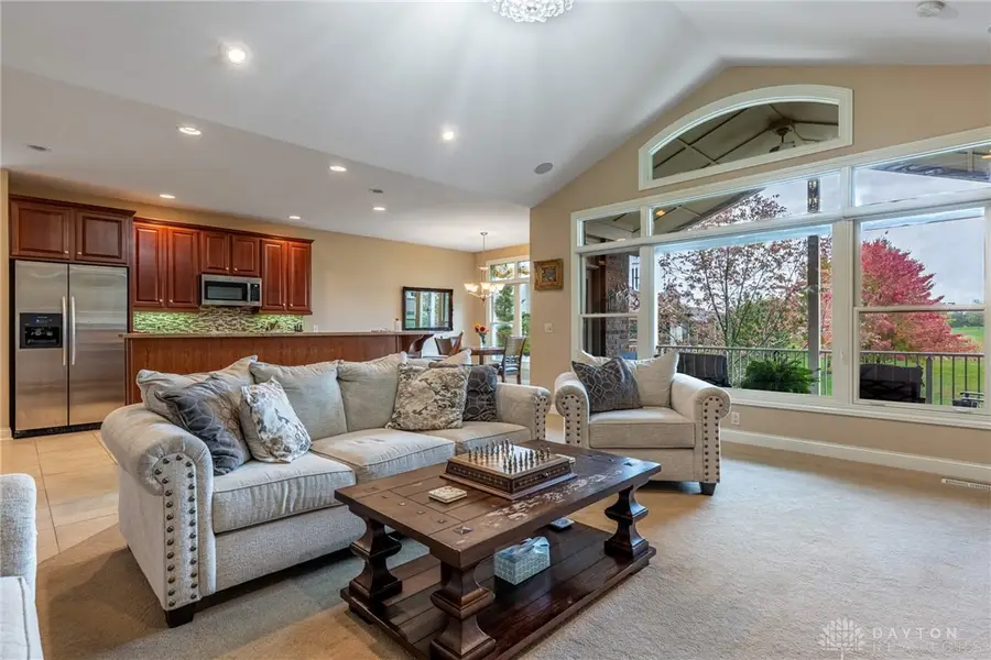 981 Eagle Run Drive, Centerville, OH 45458 - Image #2