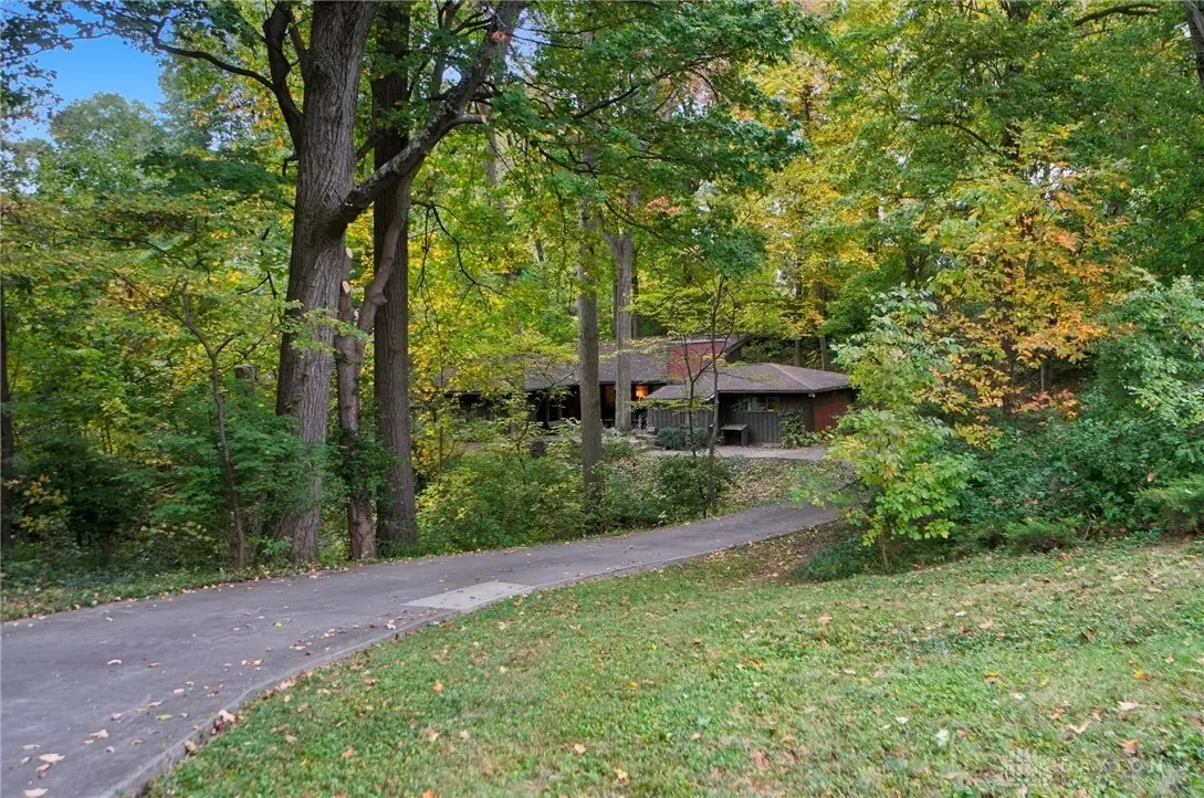 440 N Broadmoor Boulevard, Springfield, OH 45504 - Image #1