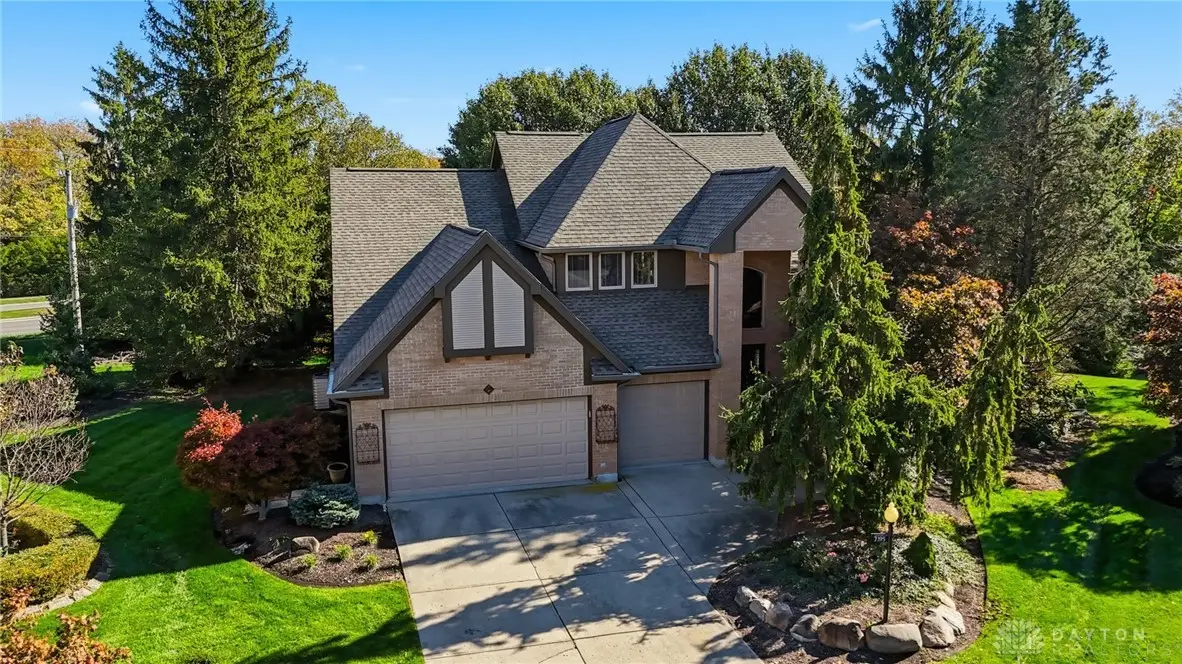 7395 Cades Cove, Centerville, OH 45459 - Image #1