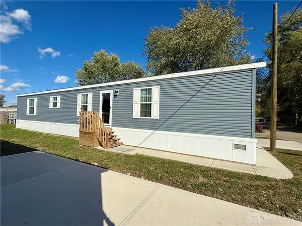 3 South Drive, Miami Twp, OH 45342