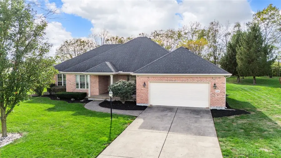 106 Ashland Trail, Farmersville, OH 45325 - Image #2