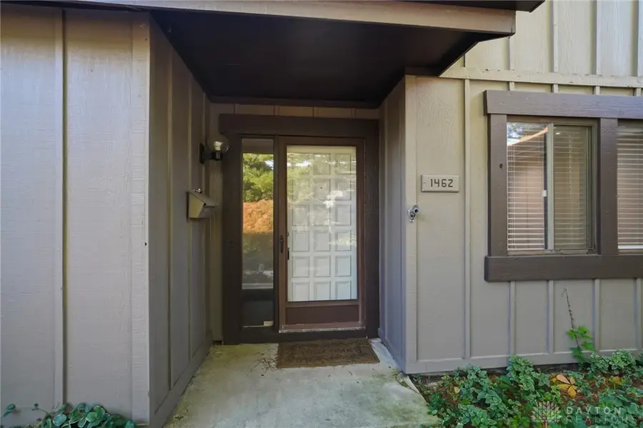 1462 Carriage Trace Boulevard, Centerville, OH 45459 - Image #2