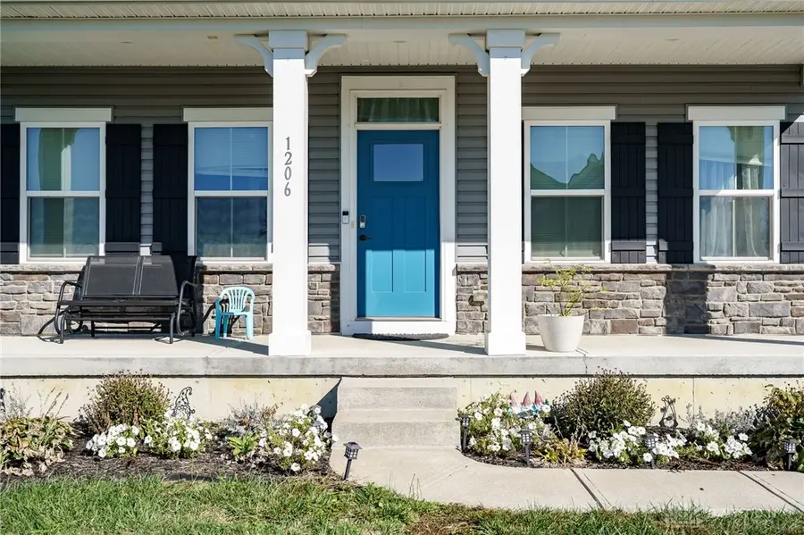 1206 Autumn Ridge Drive, Lebanon, OH 45036 - Image #3