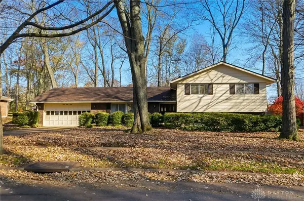 4820 Rean Meadow Drive, Kettering, OH 45440