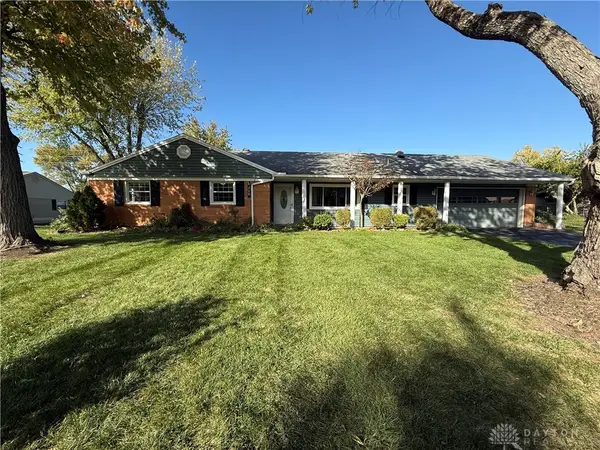 255 Gershwin Drive, Centerville, OH 45458