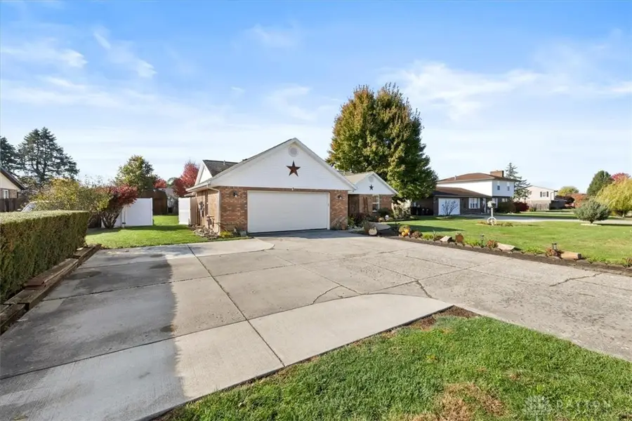 4737 Cottonville Road, Jamestown, OH 45335 - Image #3