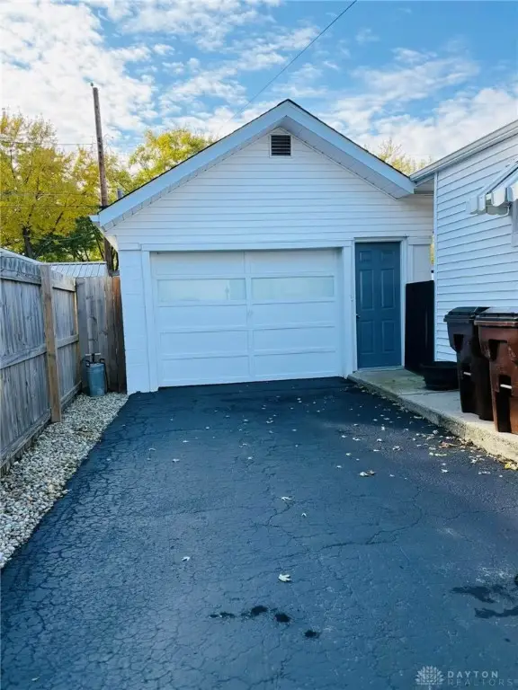 307 Kemper Street, New Paris, OH 45347 - Image #2