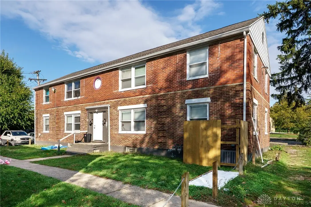 2147 Catalpa Drive, Dayton, OH 45406 - Image #1