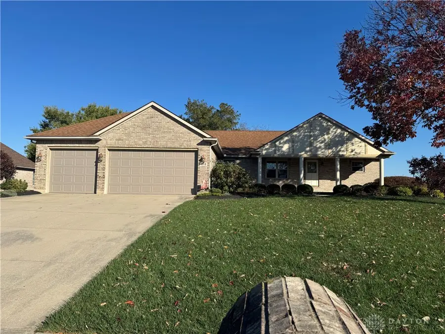 912 Golden Beech Drive, Brookville, OH 45309 - Image #2