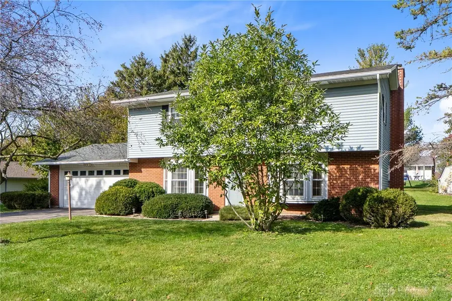 676 Augusta Drive, Fairborn, OH 45324 - Image #3