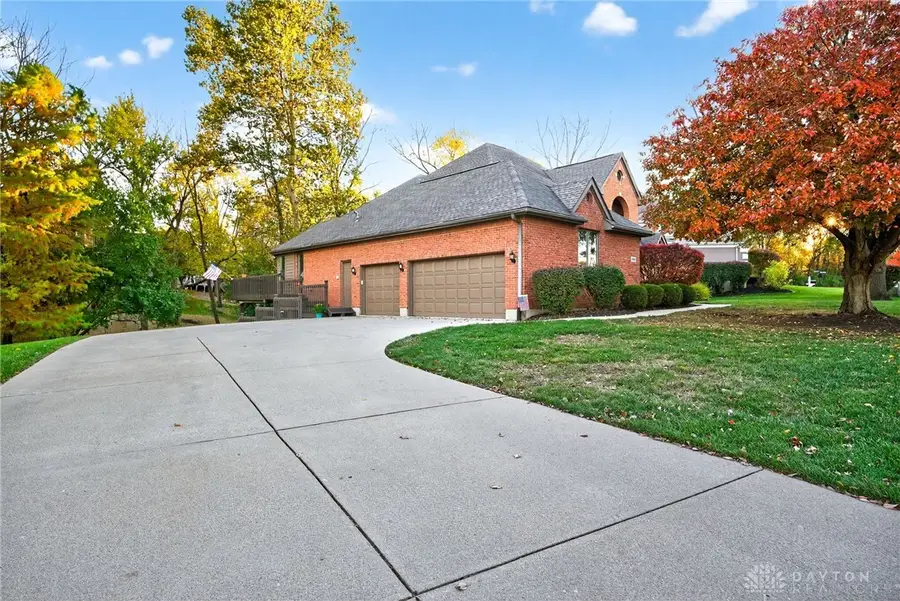 980 Heatherwoode Circle, Springboro, OH 45066 - Image #3
