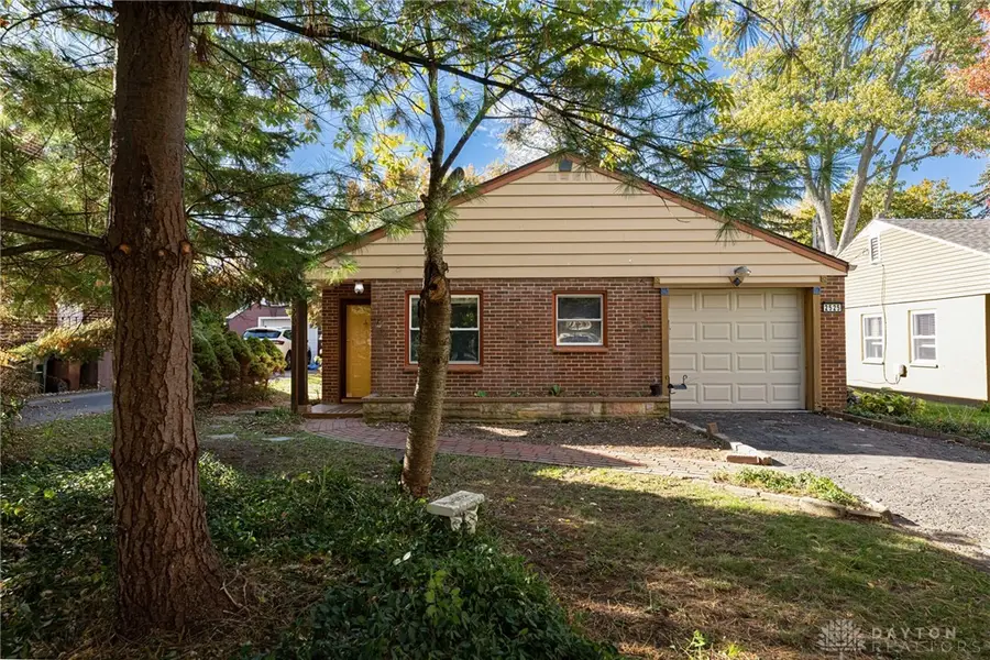 2525 Oakley Avenue, Kettering, OH 45419 - Image #2