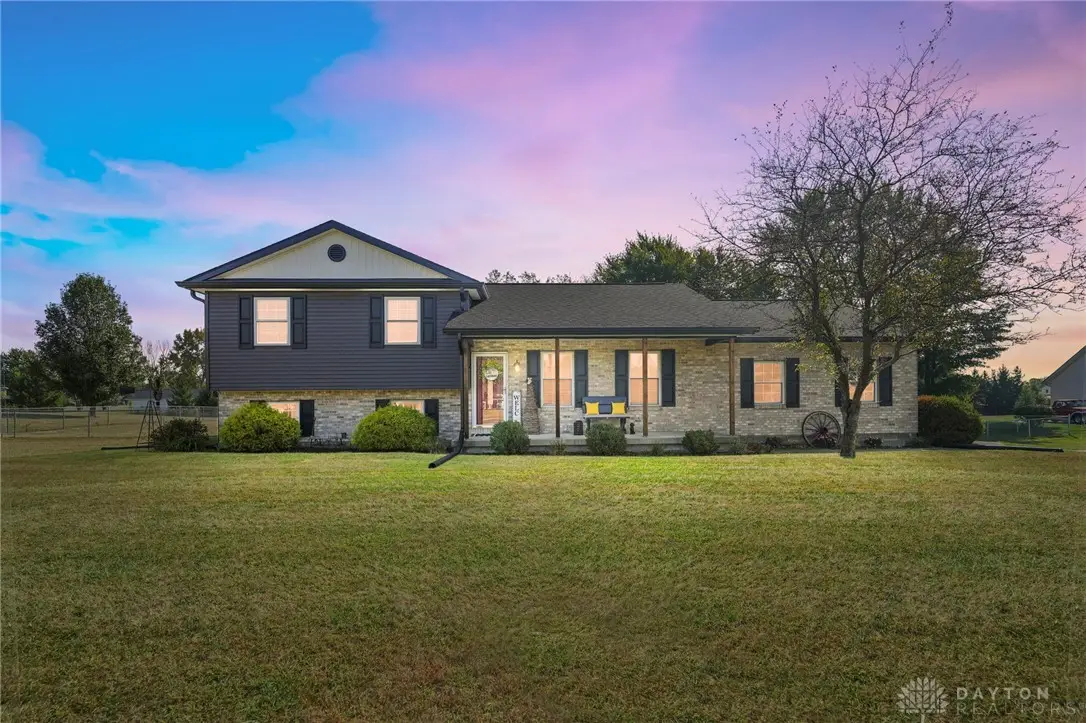 2558 Stoney Creek Street, Springfield, OH 45504 - Image #1