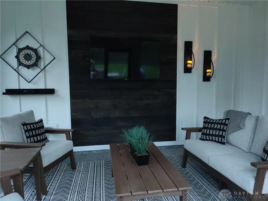 10306 Amherst Drive, Waynesville, OH 45068 - Image #2