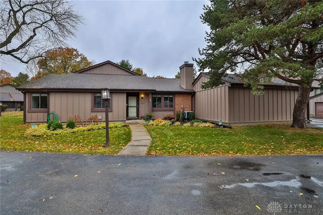 6091 N Quinella Way, Centerville, OH 45459 - Image #1