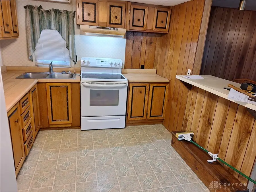 5290 Upperton Drive, Miami, OH 45342 - Image #2